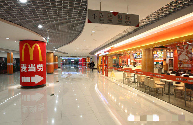 商場(chǎng)不升級(jí)，人氣餐廳“倒貼”也難招|餐飲界