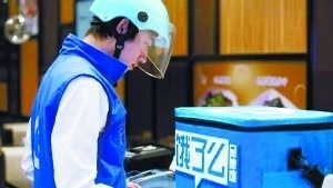 外賣提價再銷售，平臺信譽遭質疑