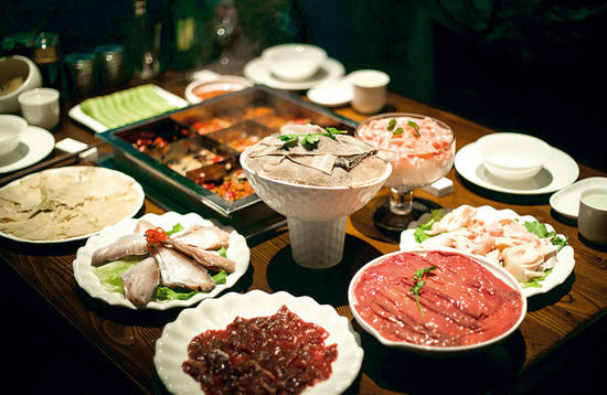 找準(zhǔn)火鍋市場盲點(diǎn)，“輕火鍋”又是種什么玩法？|餐飲界
