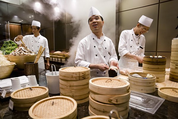 “名廚亮灶”是否能讓餐飲外賣出現(xiàn)新轉(zhuǎn)機(jī)？