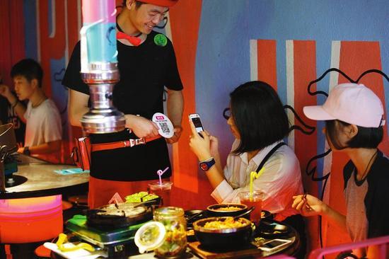 如何應(yīng)對餐飲行業(yè)“三高一低”的頑疾？|餐飲界