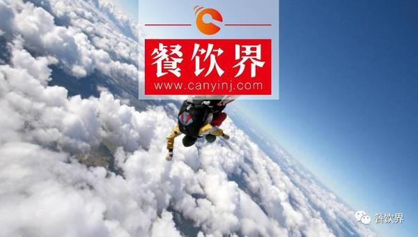 5秒出餐，3個(gè)月打造成區(qū)域外賣(mài)市場(chǎng)NO.1，年?duì)I業(yè)額破億，這家龍蝦飯外賣(mài)品牌憑什么？