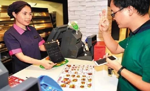 餐企做公益有啥新思路？百勝“捐一元”案例啟示是？