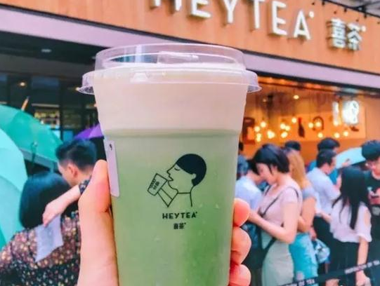 喜茶進(jìn)京了！8月12日同開兩店，準(zhǔn)備好去排隊(duì)吧！