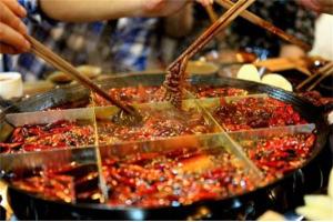 全國(guó)餐飲人都跑去學(xué)產(chǎn)品，可為什么成都鮮有餐飲大品牌？|餐飲界