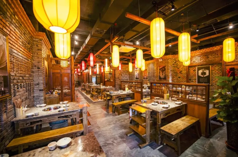 開(kāi)店2年虧掉1套房，他看透了餐飲5大模式，才發(fā)現(xiàn)選了最糟糕的那種！|餐飲界