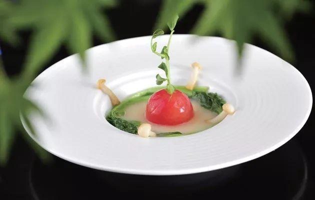 學(xué)會這幾招，手機也能拍出驚艷的美食照片