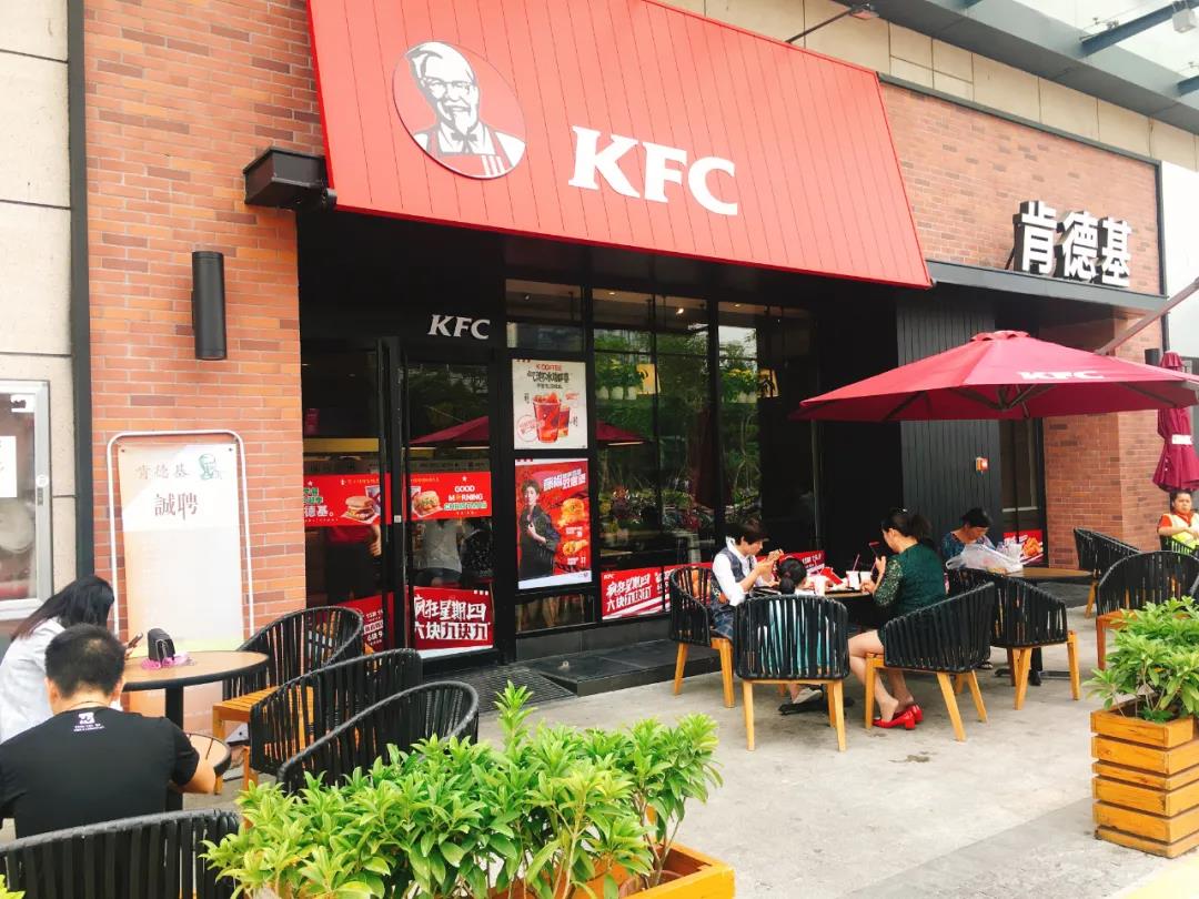 門店超10000家，“餐飲巨無霸”百勝中國回港上市，縱有肯德基也難挽頹勢？
