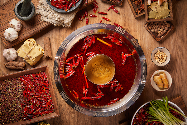 一把椒麻入熱湯，千年鮮香火鳳祥