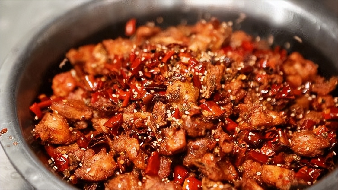 沒有火鍋和串串，川菜還能風光起來嗎？｜案例