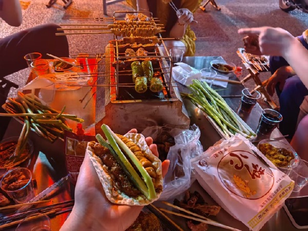 淄博燒烤火爆全網(wǎng)，熱度過后還剩什么？|餐飲界