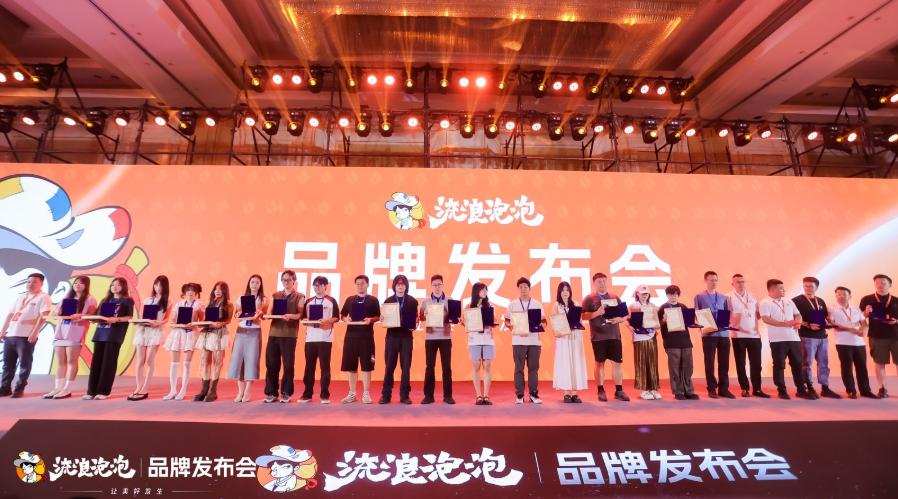 加盟商開走保時捷，消費者參與品質(zhì)共建！