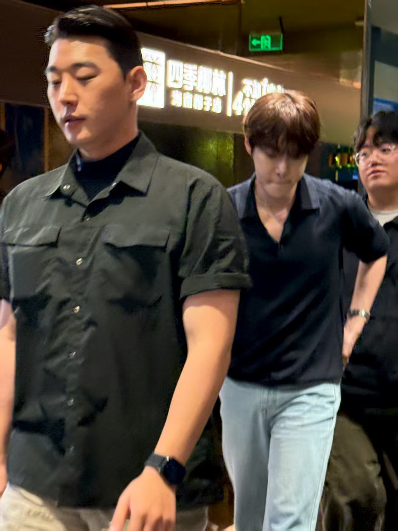 粉絲與偶像的 “雙向奔赴”：NCT金道英追隨粉絲推薦，打卡四季椰林椰子雞