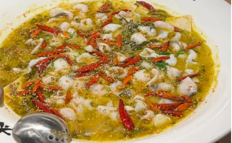 繼西貝之后，太二酸菜魚被疑預(yù)制，4萬條輿情拷問預(yù)制菜：透明化才是生存法則！